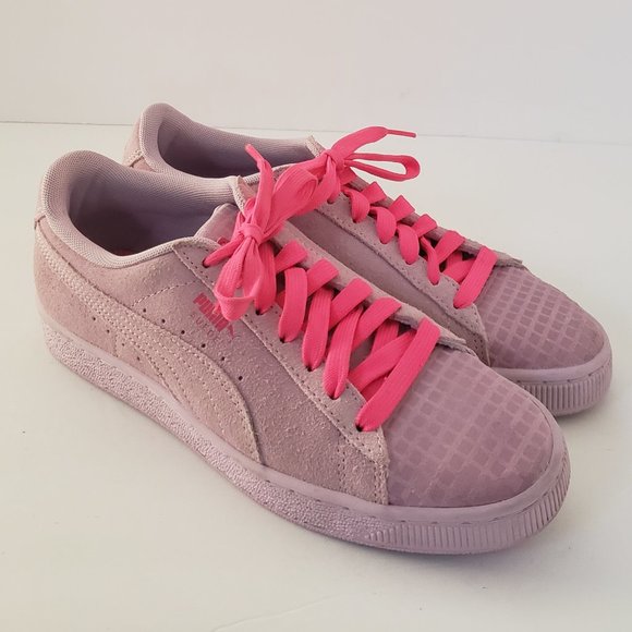 Puma Shoes - PUMA Lilac suede Sneakers Classic Street 2 sz 8.5